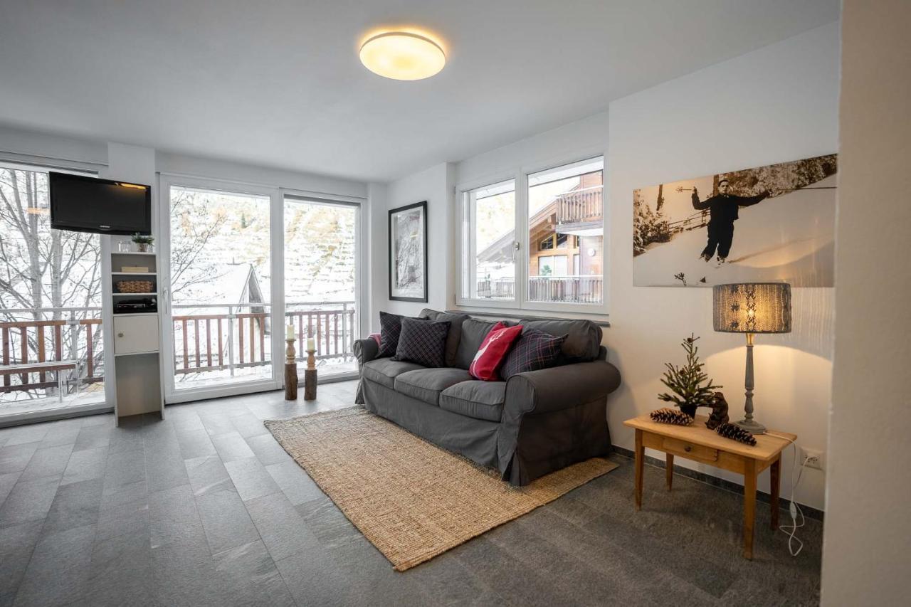 Modern Apartment With Matterhorn View Zermatt Zewnętrze zdjęcie